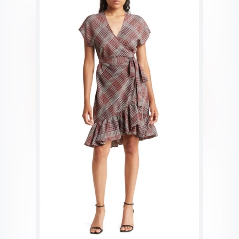 Wishlist wraparound plaid dress in red bean‎ size small